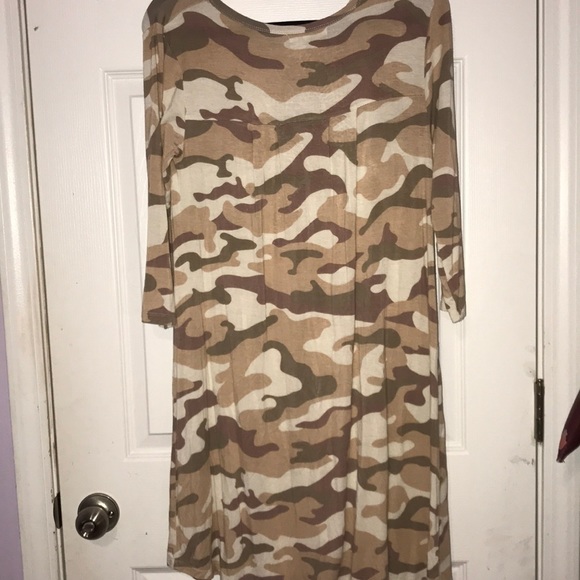 Long Sleeve Camo T-Shirt Dress - Picture 4 of 4